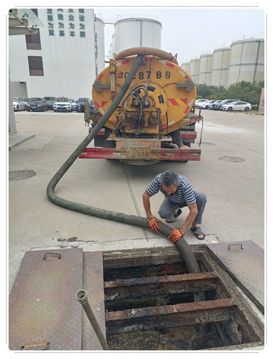 银海隔油池清掏